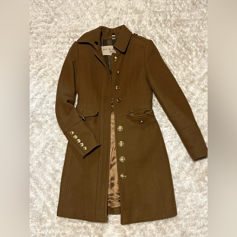 Burberry Coat Size XS, O